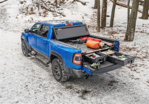 BAK Industries - Bak Industries | BAKFlip MX4 Hard Folding Truck Bed Cover | 448226 - Image 5